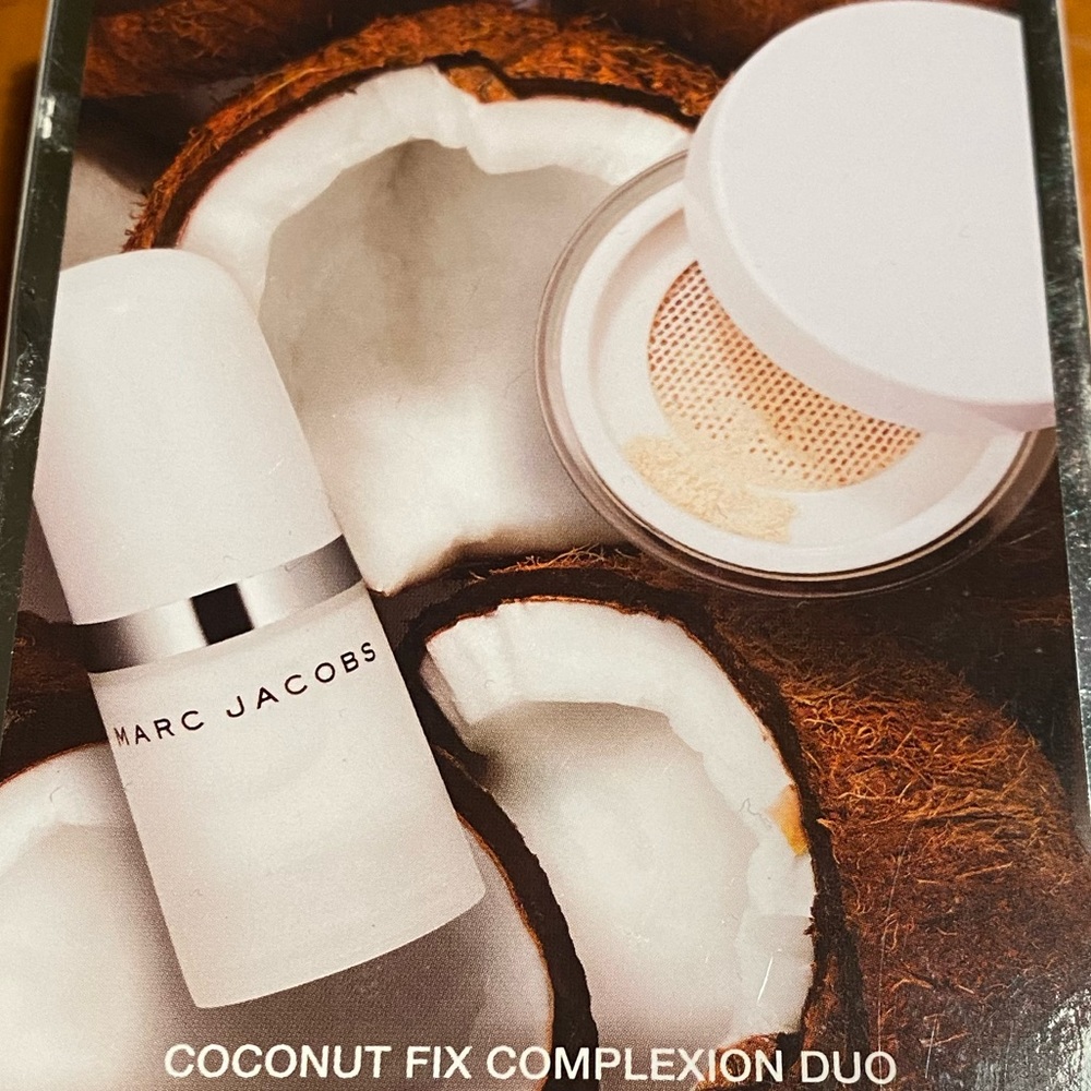 Marc Jacobs Coconut Fix Complexion Duo - Picture 3 of 12